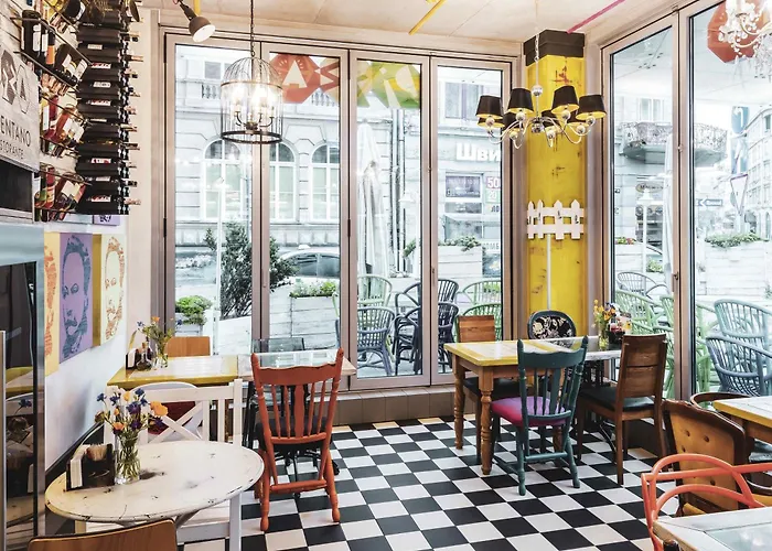 Готель Ibis Styles Lviv Center